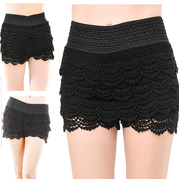 no brand Pants - NWOT!!No brand Black lace shorts